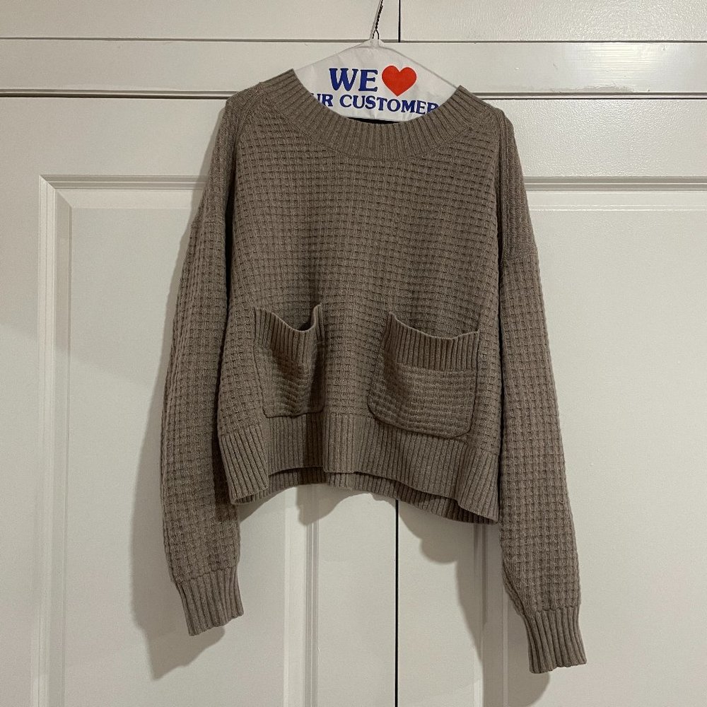 Everlane Waffle Cashmere Sweater with Pockets Sandy Gray Medium